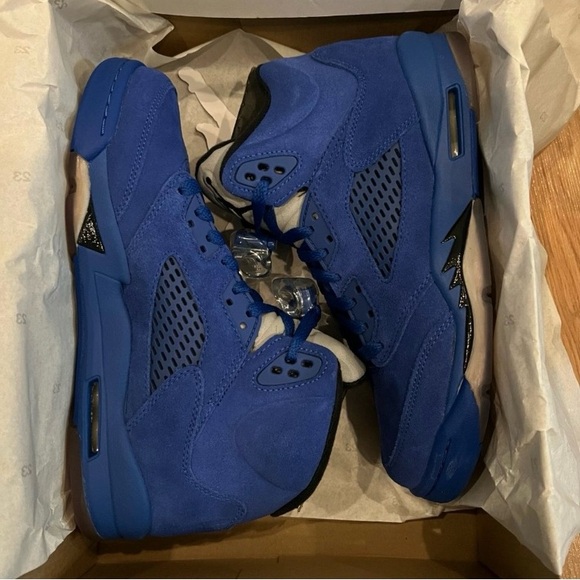 Air Jordan 5 Retro "Blue Suede" DS - Picture 3 of 4